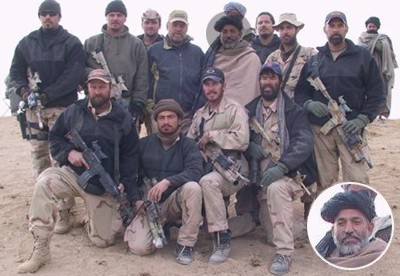 Karzai with his American bodyguards
